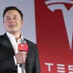 Elon Musk seguirá siendo el CEO de Tesla durante, al menos, 5 años más