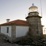 Así es el faro que vigila la Illa de Arousa