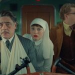 Escena de "La trama fenicia" de Wes Anderson