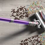 Por fin una alternativa real a la Dyson: aspiradora potente y a precio mínimo en Amazon