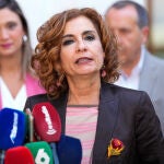 María Jesús Montero se reúne con entidades sociales de la Dependencia en Andalucía