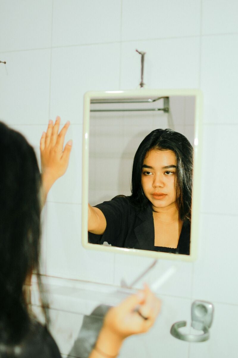 Cómo desarmar a una persona narcisista: las 4 claves que reveló una psicóloga experta