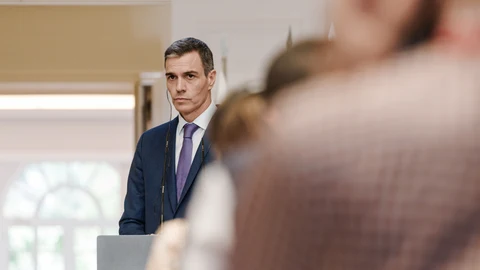 Sánchez recibe al primer ministro de la República de Eslovenia, Robert Golob