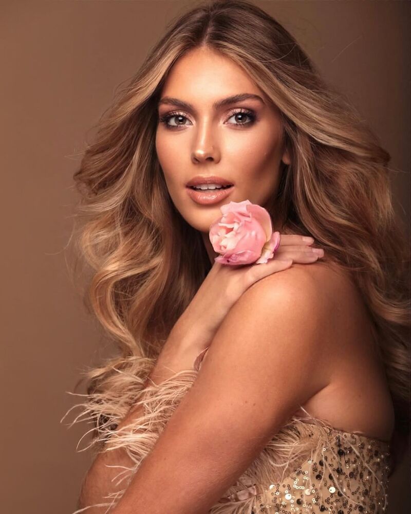 Miss Francia, Agathe Cauet