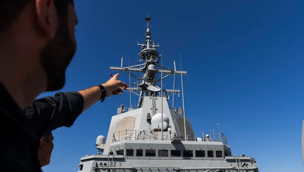 Fragata 101, Alvaro de Bazan, de la Armada Española.