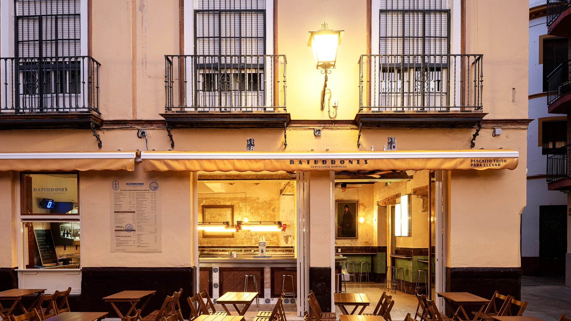 Baturrones, la cervecería marinera que aterriza en La Encarnación con alma de tapeo y espíritu de barrio