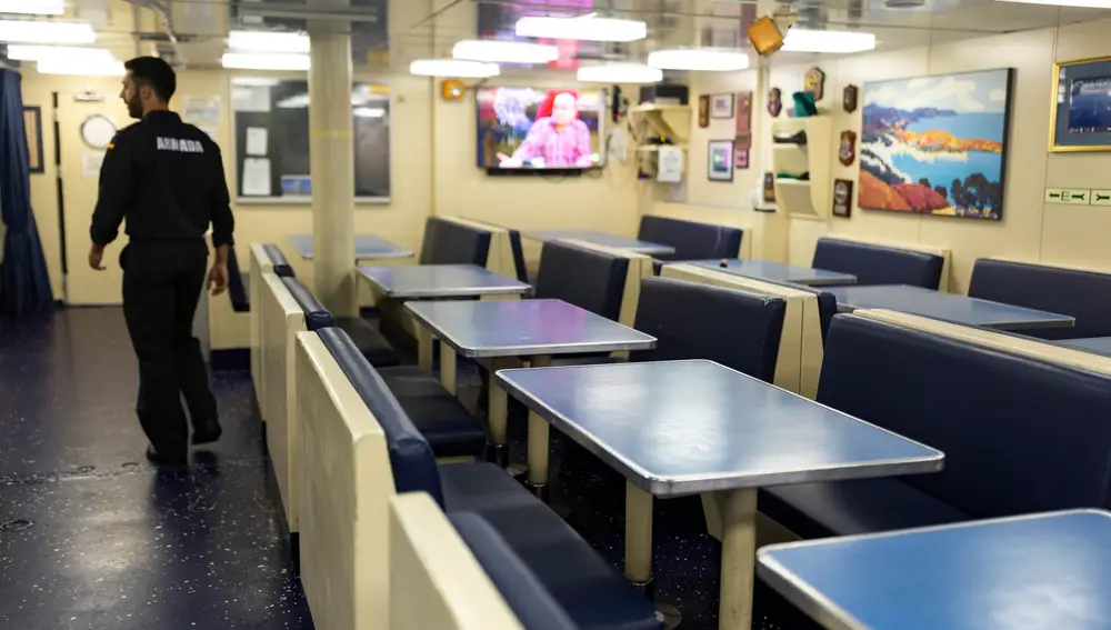 Fragata 101, Alvaro de Bazan, de la Armada Española.