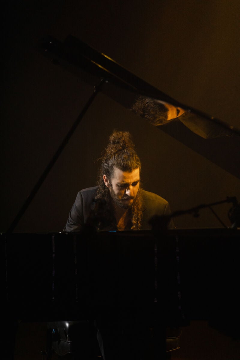 Jorge Bedoya actuando en el Teatro Príncipe Pío