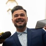 Economía.- Rufián se juega una comida a que Yolanda Díaz no saca la reducción de jornada porque a Junts no le interesa
