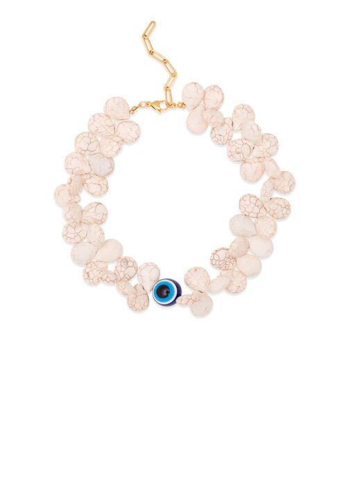 Collar maximalista.