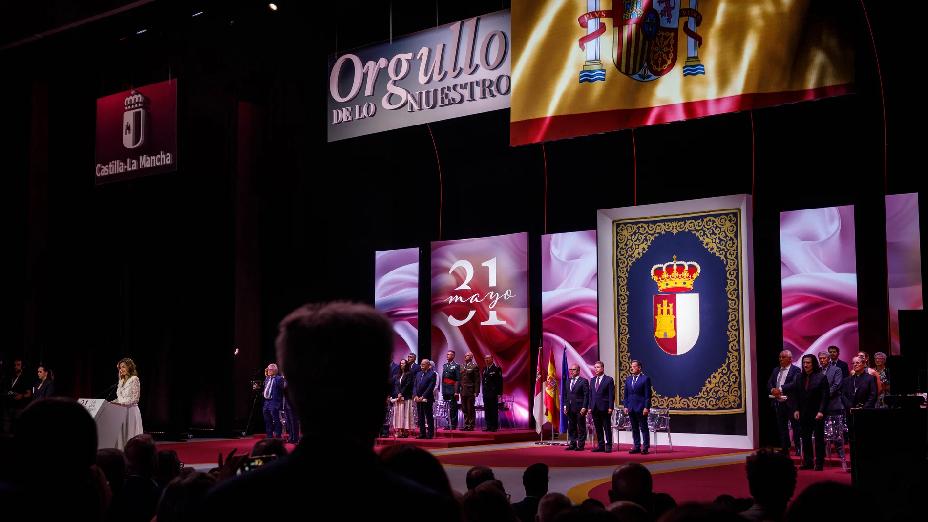 La sociedad de Castilla-La Mancha reconoce una década de prosperidad que es fiel reflejo del nuevo Estatuto de Autonomía.