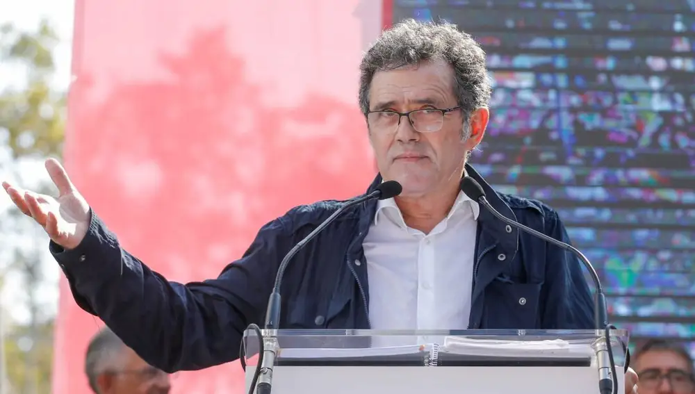 Álex Ramos.