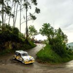 Sucesos.- Un coche del Rallye de Hoznayo se sale de la pista y alcanza a varias personas, ocho evacuadas
