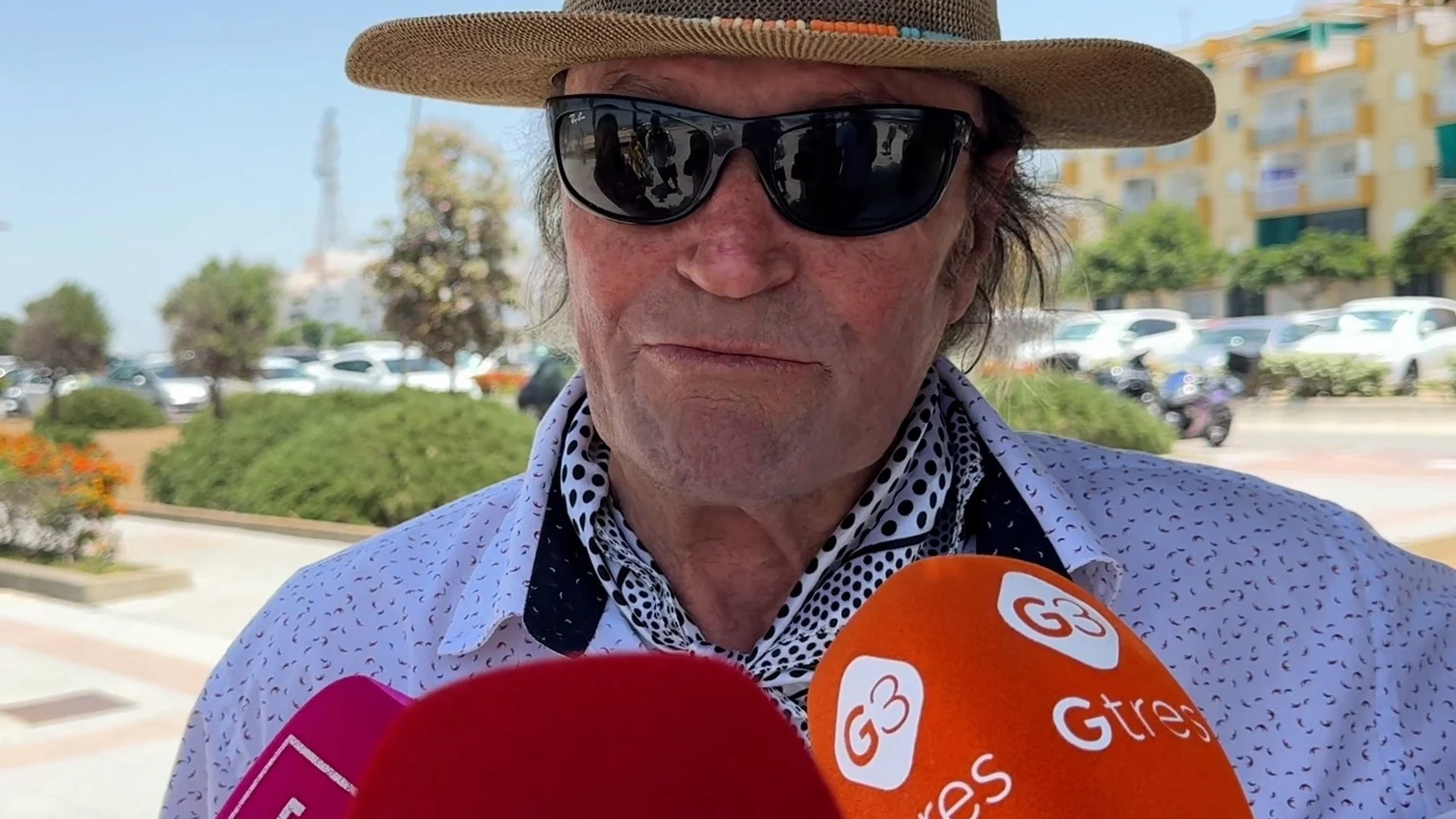 Amador Mohedano explica porqué no asistió a la confirmación de su nieto