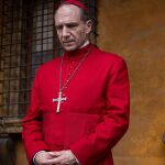 El actor Ralph Fiennes protagoniza 'Cónclave'
