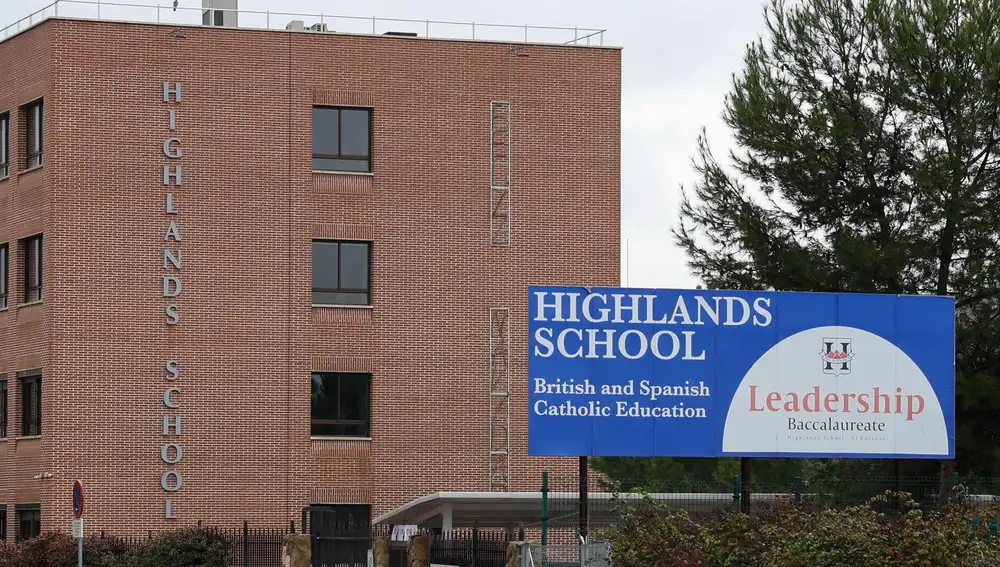 Las víctimas del excapellán del Highland y sus padres comienzan este lunes a testificar ante el juez