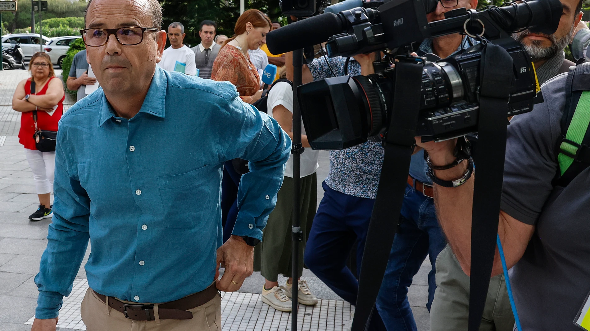 El jefe de Climatología de Aemet, José Ángel Núñez, a su llegada a los juzgados ROBER SOLSONA/EUROPA PRESS 02/06/2025