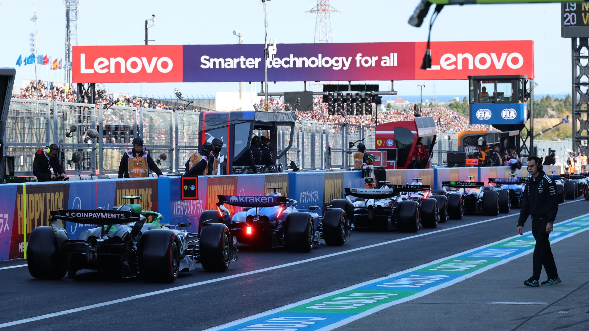 Desde este año 2025, Lenovo es patrocinador global de la Fórmula 1