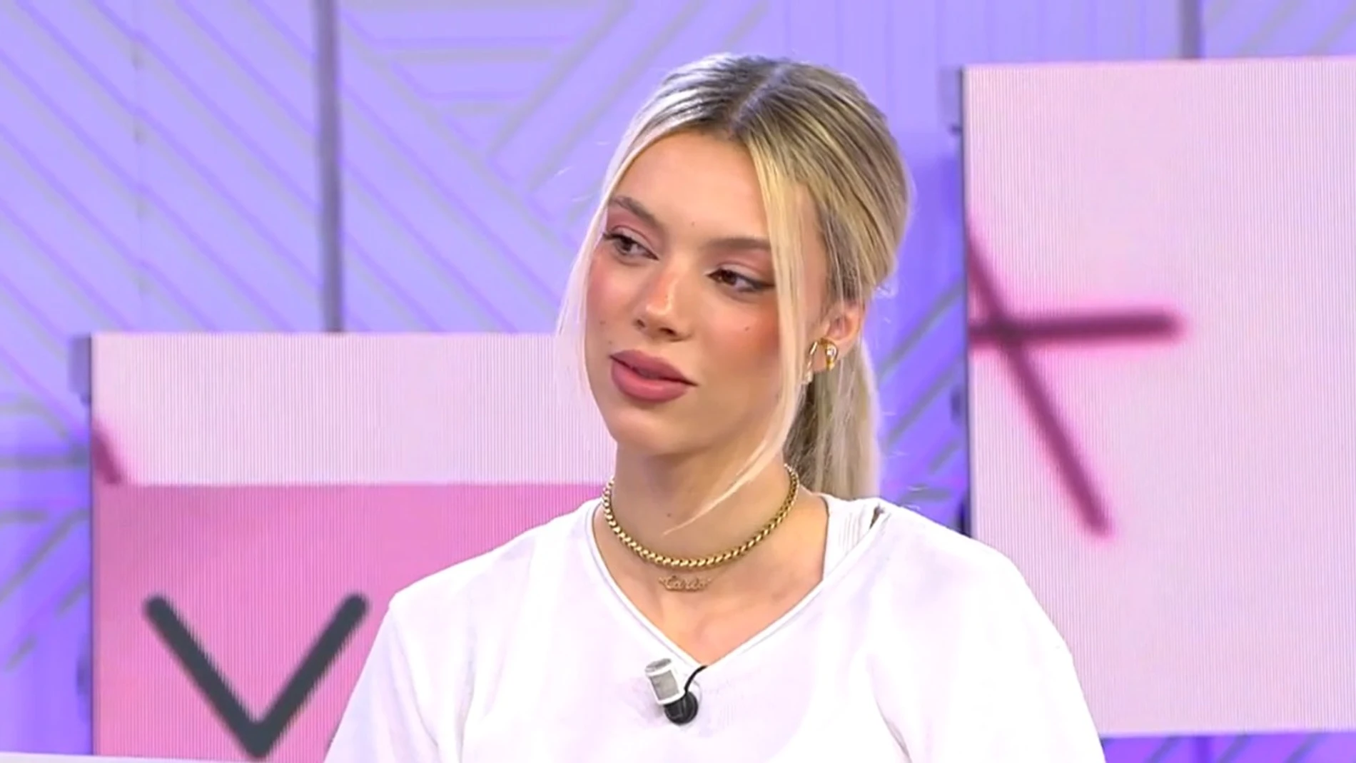 Alejandra Rubio se defiende de las críticas tras su última polémica familiar: "Yo respeto mucho porque, si dijera muchas veces lo que pienso, fliparíais"