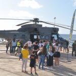 Exposición de buques, vehículos y equipos militares en Las Palmas por el Día de las Fuerzas Armadas
