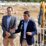 Mazón denuncia que "no hay ayudas del Gobierno a fondo perdido para competencias de la Generalitat"