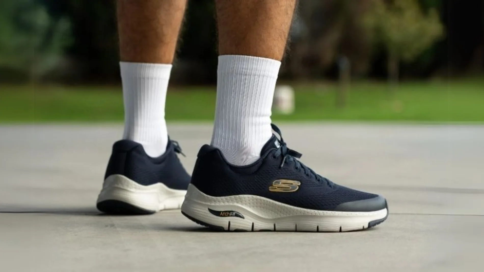 Skechers Arch Fit
