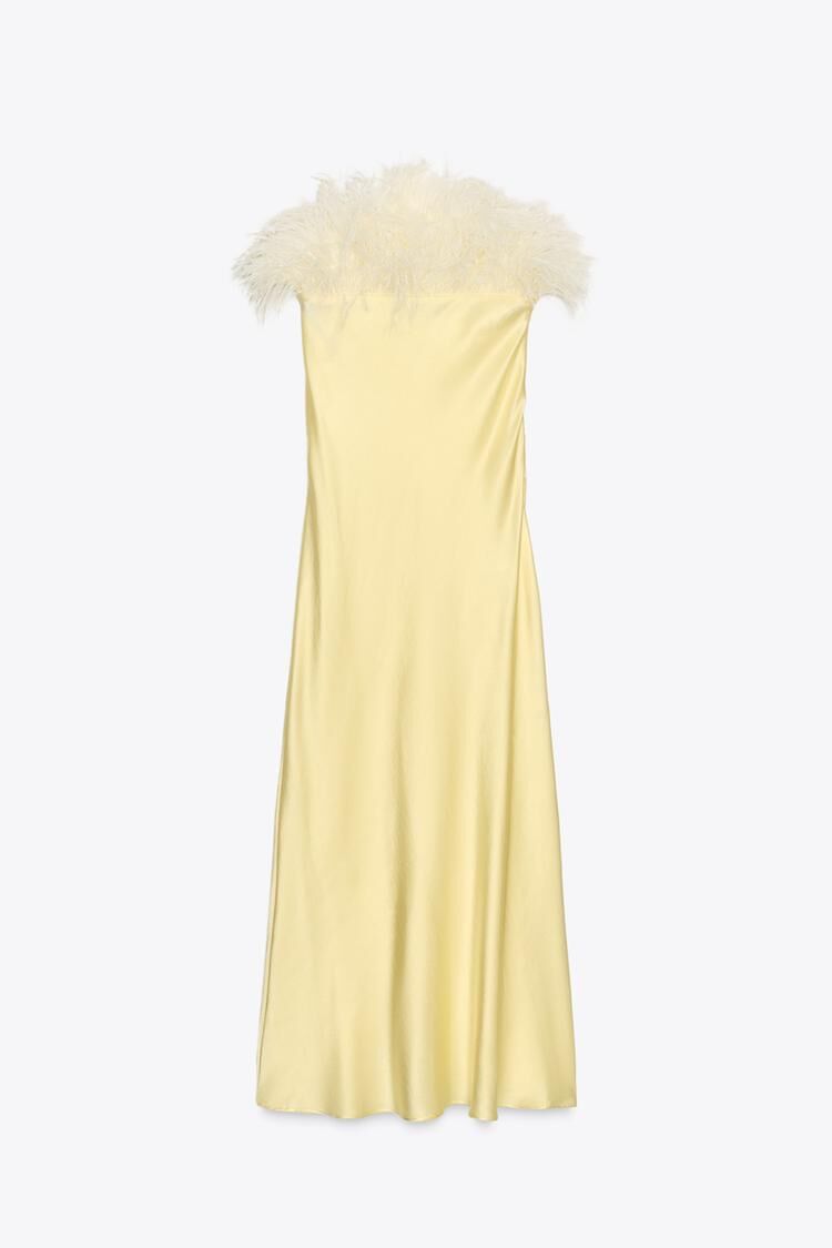 Vestido satinado.