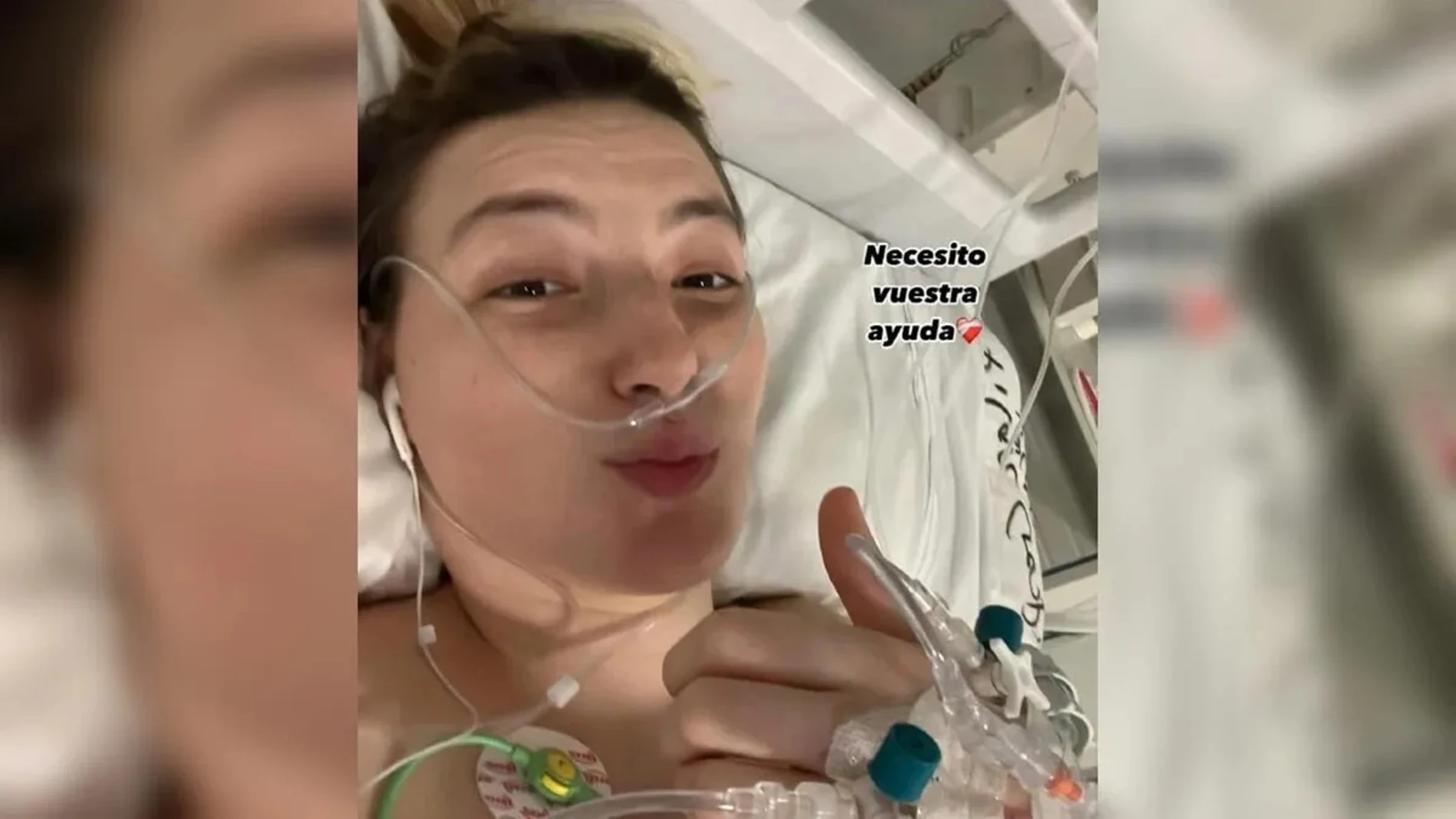 Así es la historia de superación de una joven viguesa que busca ayuda para una rara dolencia medular