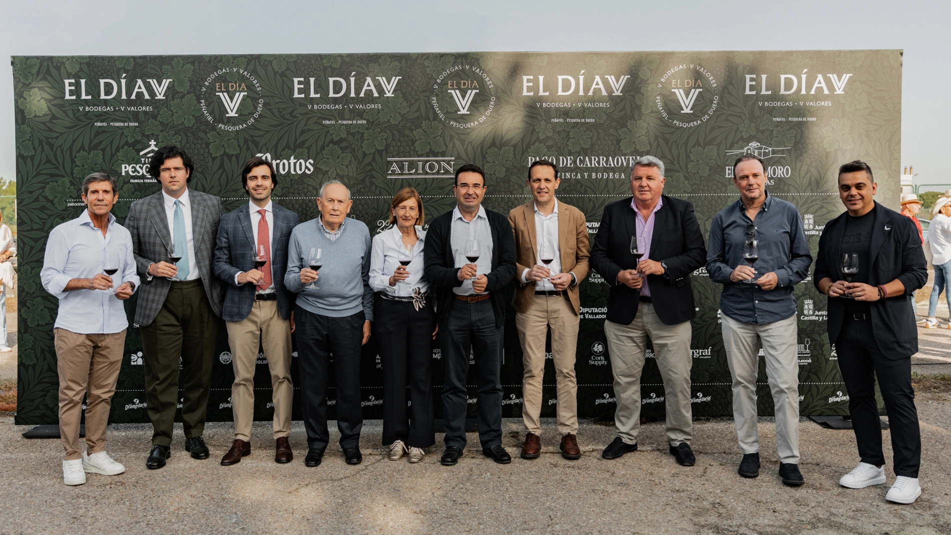 Los representantes de las bodegas presentes en el evento