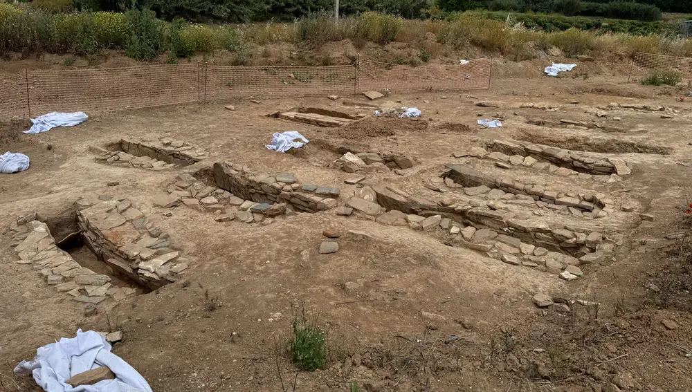Hallan 60 enterramientos romanos en unas obras de Villafranca de los Barros