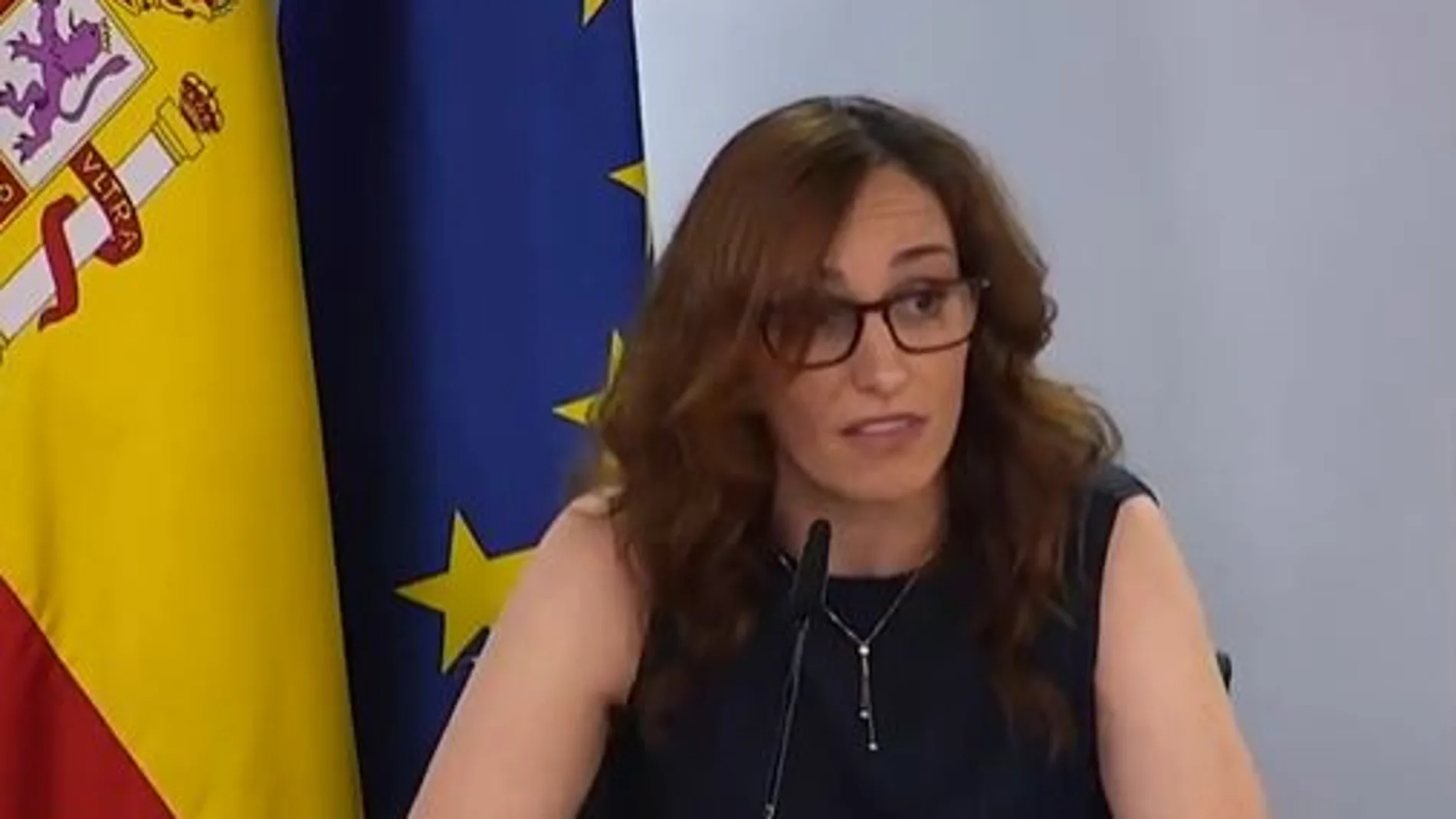 La titular de Sanidad, Mónica García
