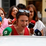Leire Díez llega a Ferraz para dar explicaciones sobre los audios de la UCO