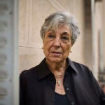Entrevista con María Encarnación Roca. Es una jurista española. Ha sido magistrada en la Sala de lo Civil del