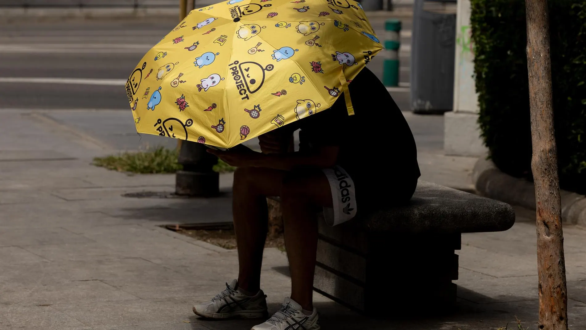 La lluvia se alejará mañana por el nordeste y dejará aviso por tormentas en la costa mediterránea y rissagas en Menorca
