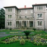 Esta es la residencia de verano de Alfonso Xlll donde te puede alojar en Cantabria