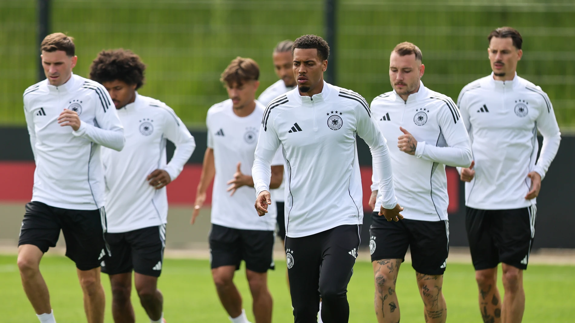 Herzogenaurach (Germany), 03/06/2025.- Germany national soccer team players take part in a training session in Herzogenaurach, Germany, 03 June 2025. Germany will face Portugal in their UEFA Nations League semi-final match on 04 June in Munich. (Alemania) EFE/EPA/RONALD WITTEK