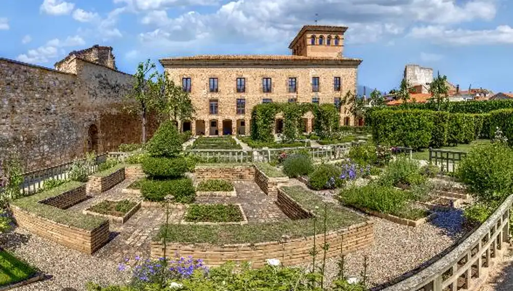 Palacio de los Castejones y jardines renacentistas de Agreda