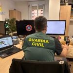 La Guardia Civil alerta sobre estafas online bajo el método del "buen empleado" en empresas riojanas