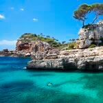 Consejos que tienes que seguir sí o sí si vas a una playa de Baleares