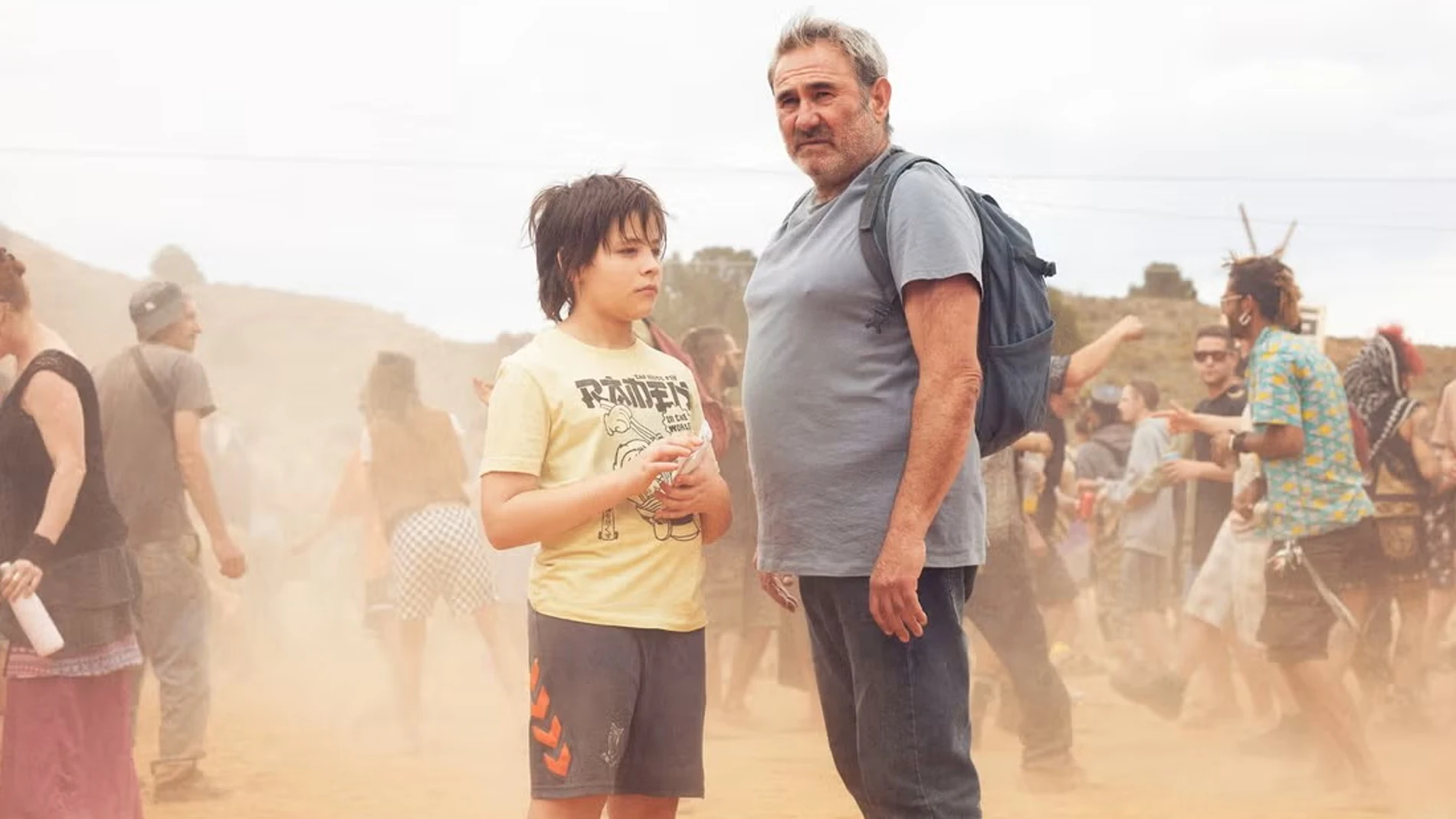 Bruno Núñez y Sergi López en "Sirat"