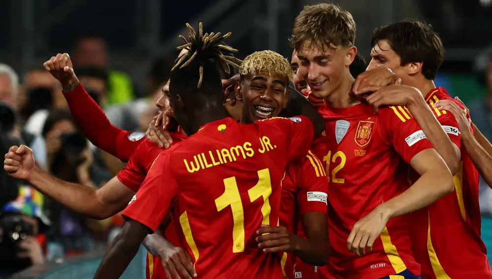 UEFA Nations League semi-final - Spain vs France