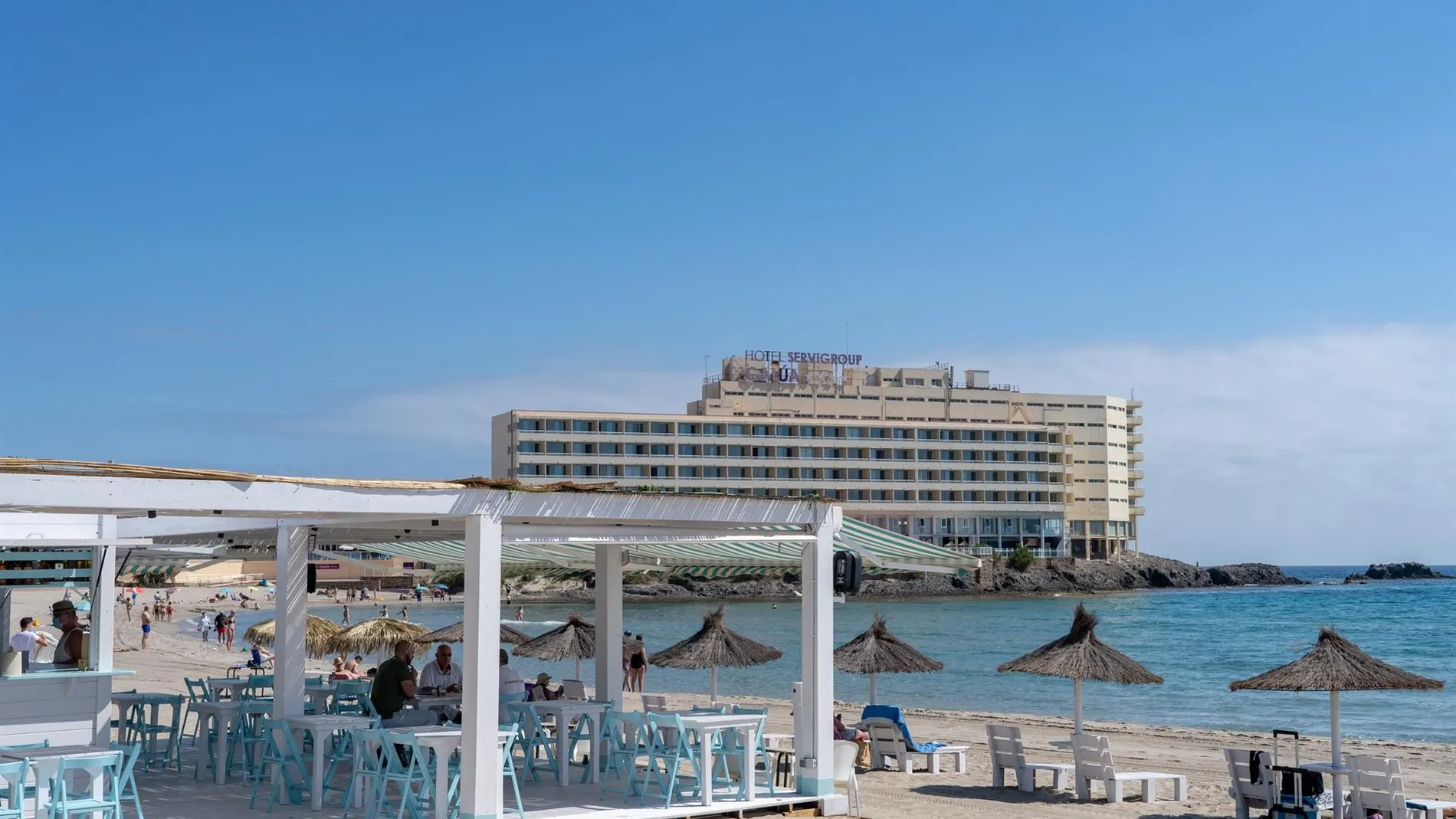 MURCIA.-Cartagena traslada a Costas las demandas de los hosteleros para facilitar la instalación de chiringuitos en playas