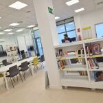 Reabre el lunes con más de mil libros la biblioteca afectada de la pedanía valenciana de La Torre