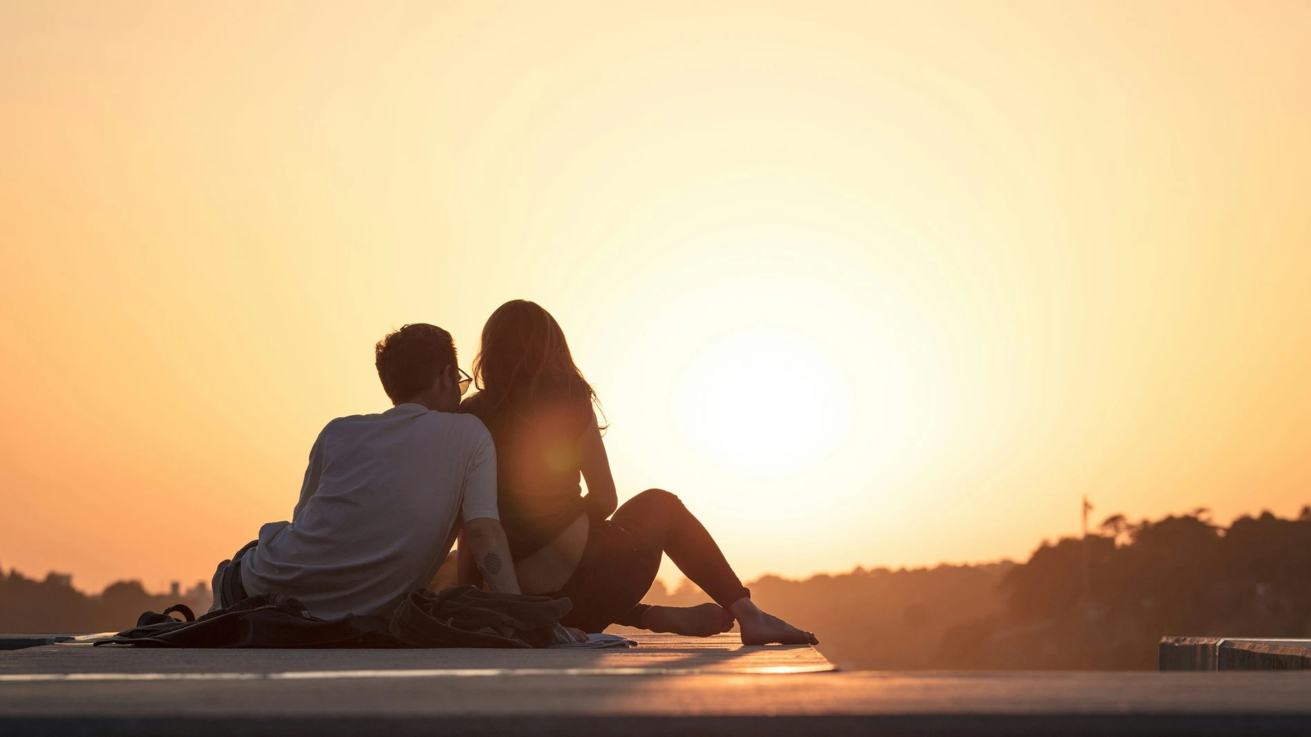 Lo que las parejas que duran muchos años nunca hacen (y qué hacen en su lugar)