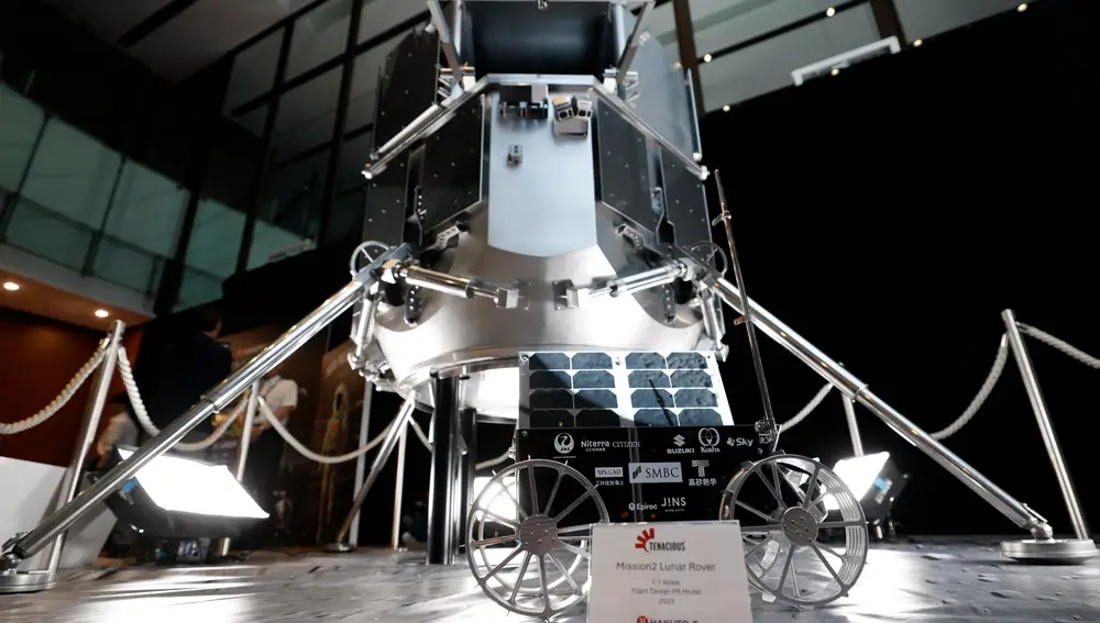 Japanese space startup attempts Moon landing with lunar lander Resilience