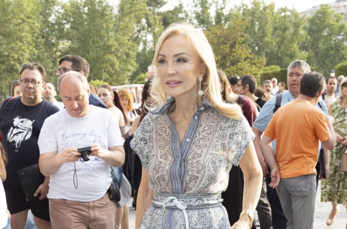 Carmen Lomana.