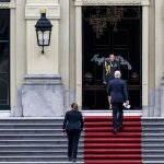 President of the Upper House Bruijn meets Dutch King after cabinet fall