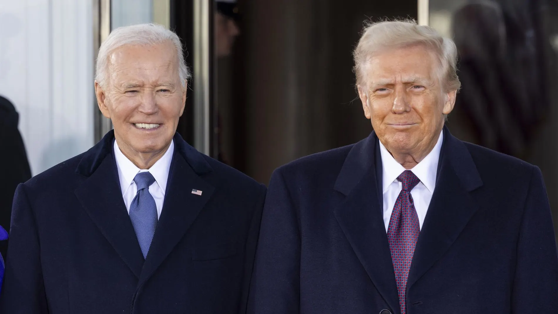 EEUU.- Trump ordena investigar la gestión de Biden y el uso de firmas automáticas para ocultar su "deterioro cognitivo"