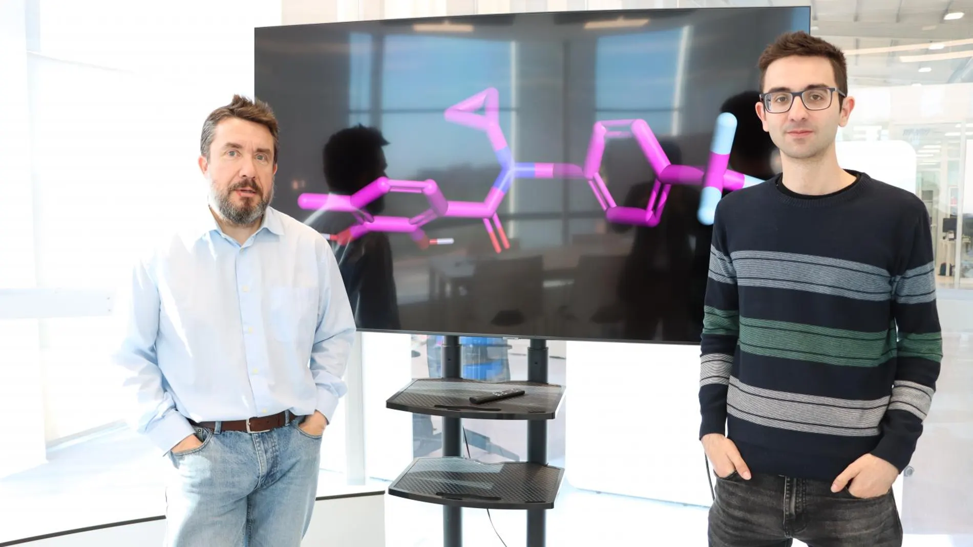 Horacio Pérez y Alejandro Rodríguez, investigadores del Grupo BIO-HPC de la Universidad Católica de Murcia