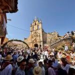 Romería de la Virgen de la Cueva, en Hontangas